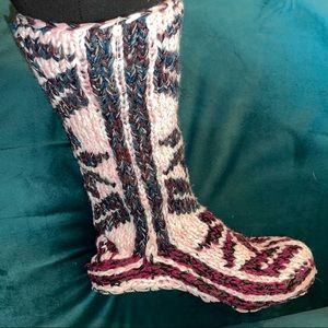 Handmade leather sole slippers size women’s 9-10